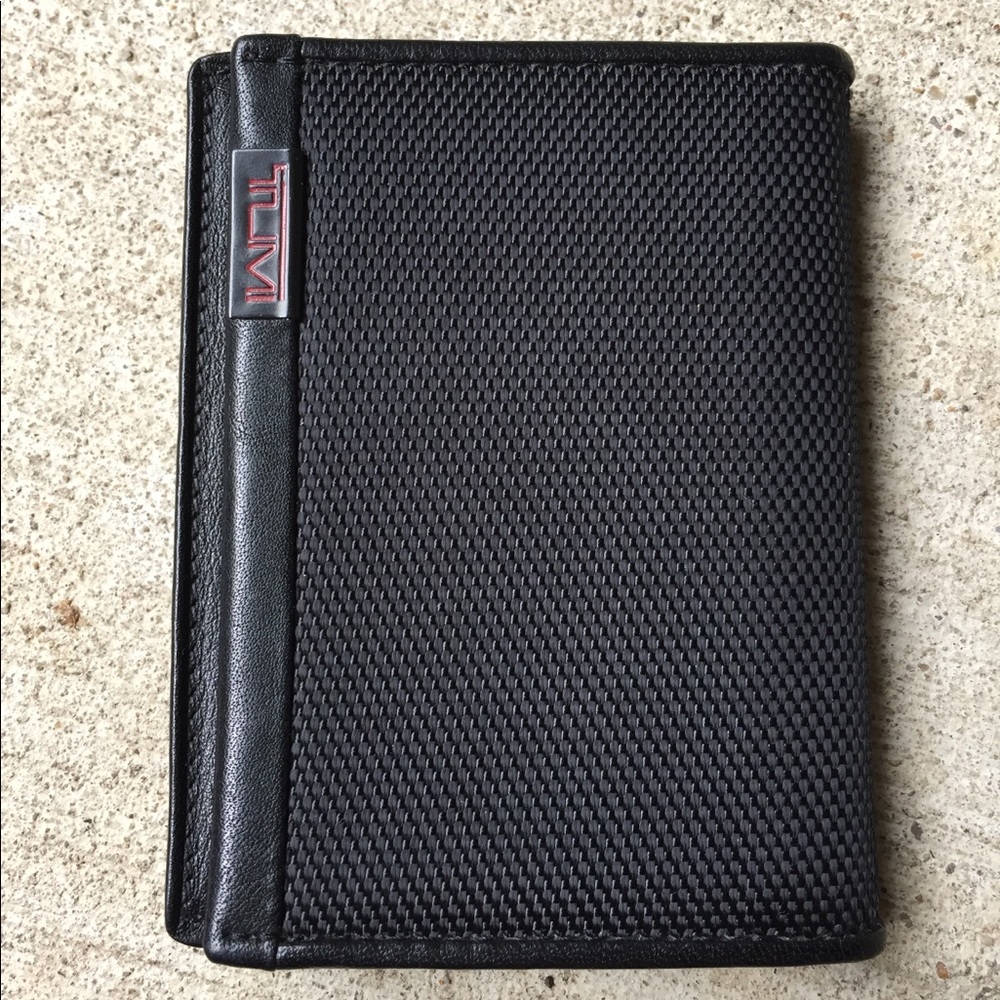 Tumi business card holder wallet leather trim